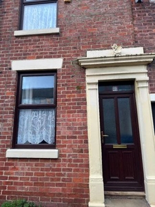 Terraced house to rent in Wellington Street, Ashton-On-Ribble, Preston PR1