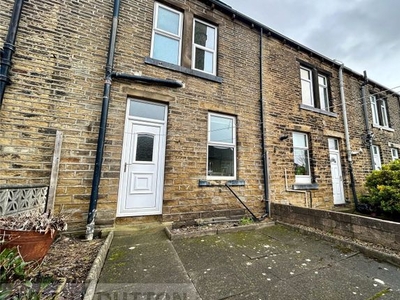 Terraced house to rent in Woodside Road, Boothtown, Halifax, West Yorkshire HX3