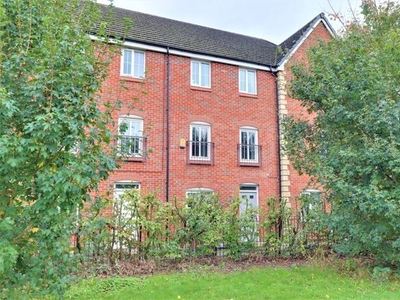 Town house to rent in Ranshaw Drive, Stafford ST17