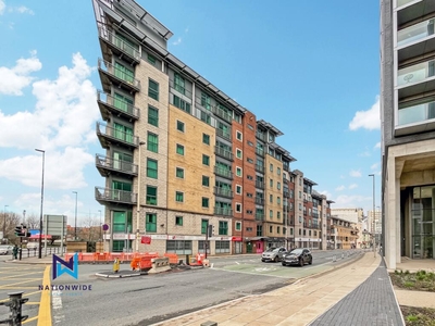 1 bedroom apartment for rent in City Point, Chapel Street, Salford, M3