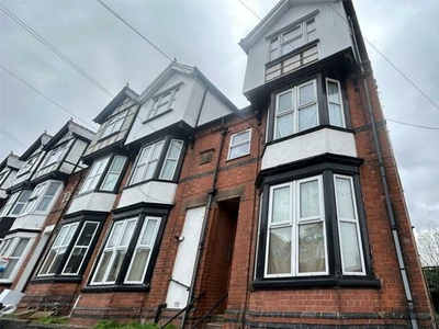 1 bedroom apartment to rent Leicester, LE2 8AX