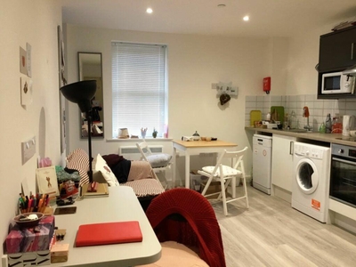 1 bedroom flat for rent in 12 Queningate Court, Canterbury - Ref 3360, CT1
