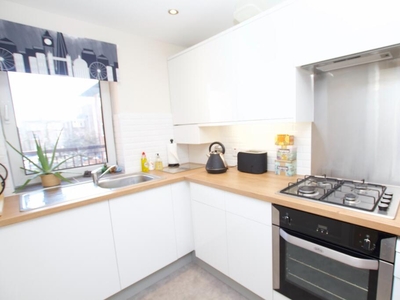 1 bedroom flat for rent in 199 The Broadway, Wimbledon, SW19