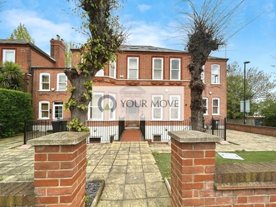 1 bedroom flat for rent in Brownhill Road, London, SE6
