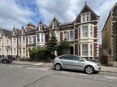 1 bedroom flat for rent in Claude Road, Roath, CF24