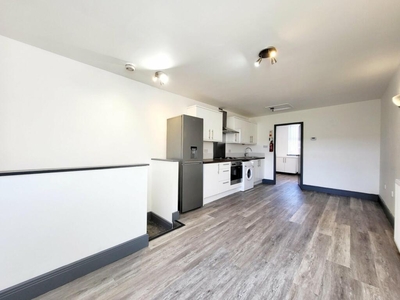 1 bedroom flat for rent in Gorton Road, Reddish, Stockport, SK5