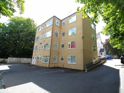 1 bedroom flat for rent in Knyveton Road, Bournemouth, , BH1