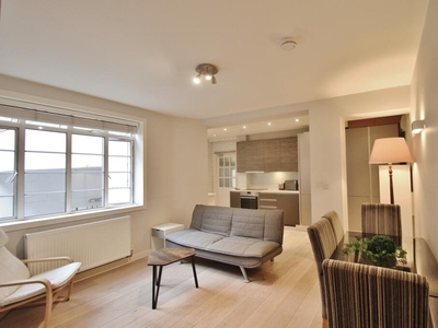 1 bedroom flat for rent in Latymer court, Hammersmith Road, Hammersmith, W6