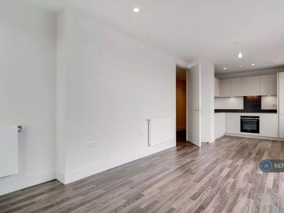 1 bedroom flat for rent in Moulding Lane, London, SE14