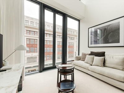 1 bedroom flat for rent in North Row, Mayfair, London, W1K