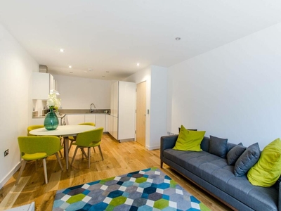 1 bedroom flat for rent in Plender Street, Camden Town, London, NW1