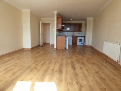 1 bedroom flat for rent in Rye Lane, SE15