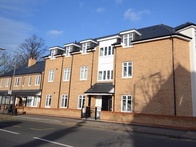 1 bedroom ground floor flat for rent in School View Road, Chelmsford, Essex, CM1