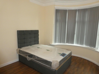 1 bedroom house share for rent in Mauldeth Road, Withington, Manchester, M20