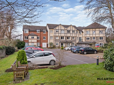 1 Bedroom Retirement Apartment For Sale in Bristol,