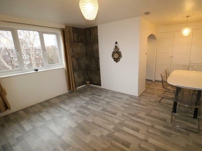 2 bedroom apartment for rent in Bream Close, Tottenham, N17