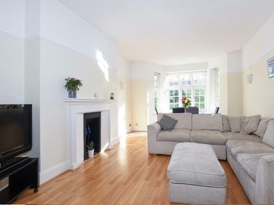 2 bedroom apartment for rent in Clifton Court, St Johns Wood, NW8