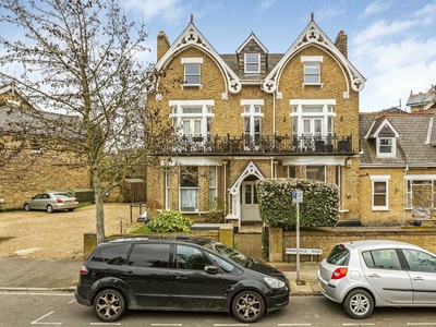 2 bedroom apartment for rent in Ennerdale Road, Richmond, Surrey, TW9