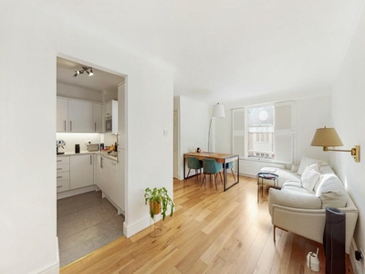 2 bedroom apartment for rent in Galen Place, WC1A
