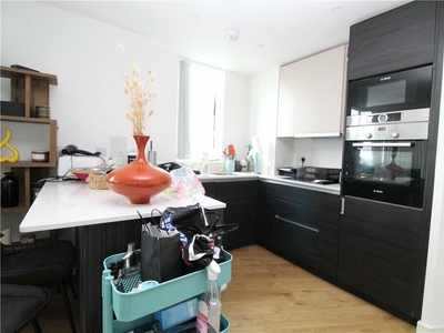 2 bedroom apartment for rent in Saffron Central Square, Croydon, CR0