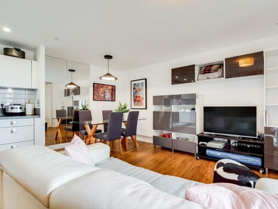 2 bedroom apartment for rent in Venice Corte, Lewisham SE13