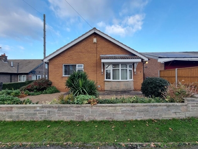 2 bedroom detached bungalow for rent in Cavendish Avenue, Carlton, NG4 4FZ, NG4