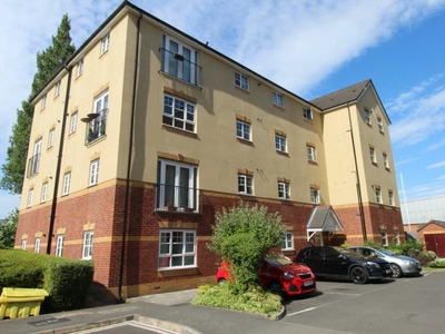 2 bedroom flat for rent in Apartment , Bowdon Court, Montague Road, Manchester, M16