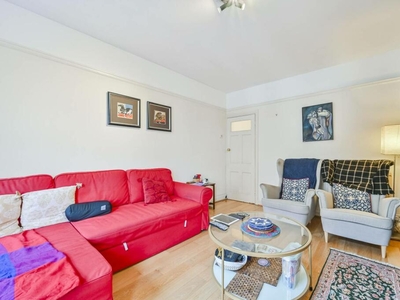 2 bedroom flat for rent in Crawford Place, Marylebone, London, W1H