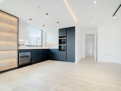 2 bedroom flat for rent in Dingley Rd, Islington, London, EC1V