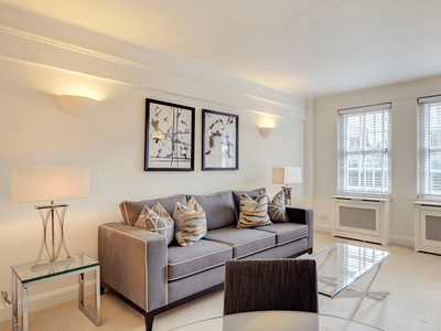 2 bedroom flat for rent in Pelham Court, London, SW3