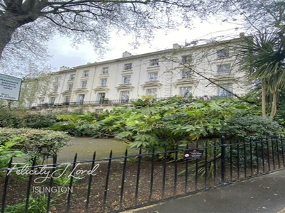 2 bedroom flat for rent in Porchester Square, W2