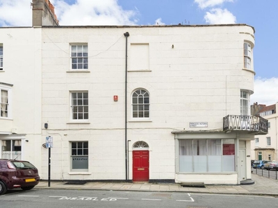 2 bedroom flat for rent in Princess Victoria Street, Clifton, BS8