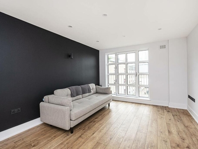 2 bedroom flat for rent in Quaker Street, E1, Spitalfields, London, E1
