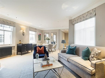2 bedroom flat for rent in Sutherland House, Marloes Road, London, W8