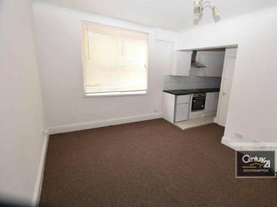 2 Bedroom Flat For Rent In Terminus Terrace, Southampton