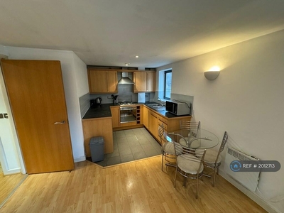 2 bedroom flat for rent in Velocity East, Leeds, LS11