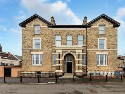 2 bedroom flat for rent in Windermere Terrace, Liverpool, L8