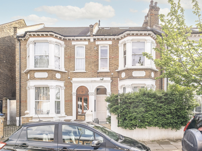 2 bedroom property for sale in Tubbs Road, London, NW10