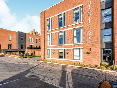 2 Bedroom Retirement Apartment For Sale in Leicester,