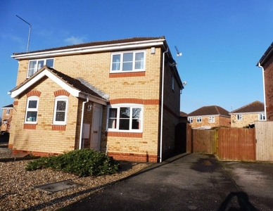 2 bedroom semi-detached house for rent in Primrose Close, LINCOLN, LN5
