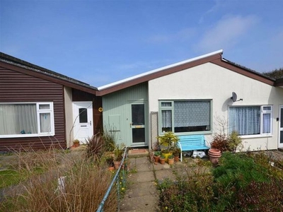2 bedroom semi-detached house to rent Mount Hawke, TR4 8DB