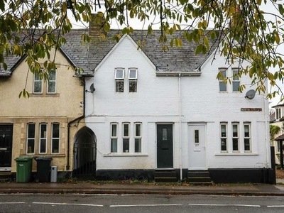 2 bedroom terraced house to rent Thame, OX9 3BJ