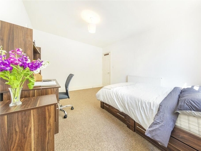 3 bedroom apartment for rent in St Michaels Hill, Kingsdown, Bristol, BS2