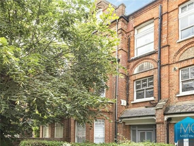 3 Bedroom Apartment For Sale In South Hampstead