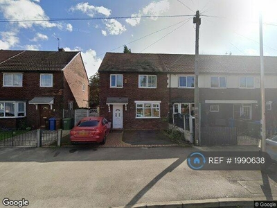 3 bedroom end of terrace house for rent in Farley Way, Stockport, SK5