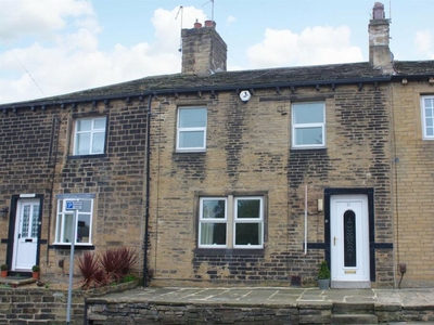 3 bedroom house for rent in Carr Road, Calverley, Pudsey, West Yorkshire, LS28