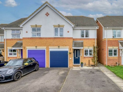 3 bedroom semi-detached house for sale Reading, RG1 8QE