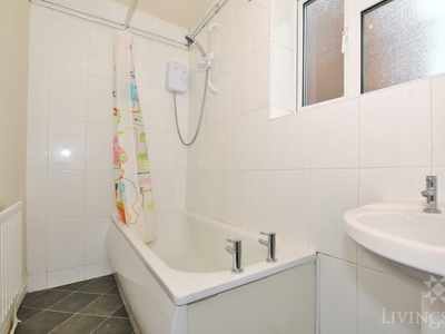 3 bedroom terraced house for rent in 16 Mill Hill Lane, Leicester, LE2