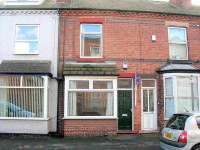 3 bedroom terraced house for rent in Claude Street, Dunkirk, Nottingham, Nottinghamshire, NG7