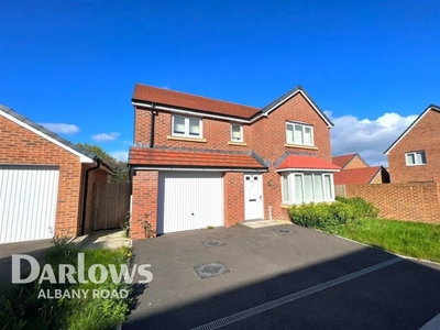 4 bedroom detached house for rent in Heol Bennett, Old St. Mellons, CF3